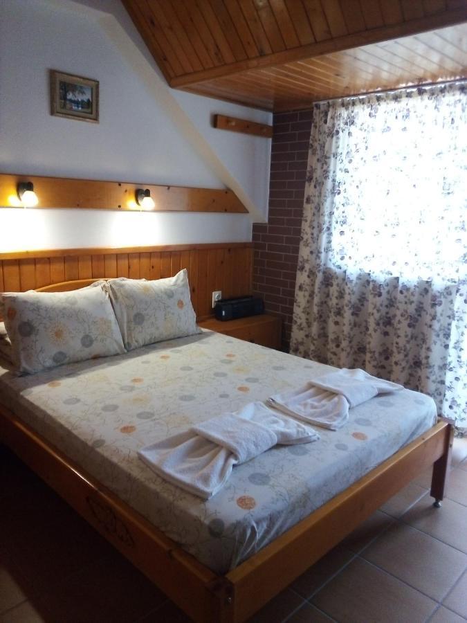 Doctor'S House Hotel Sinemoretz Luaran gambar