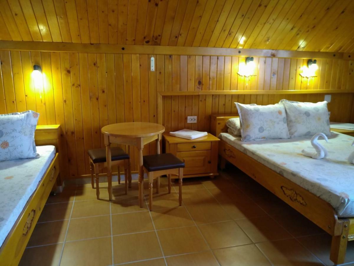 Doctor'S House Hotel Sinemoretz Luaran gambar